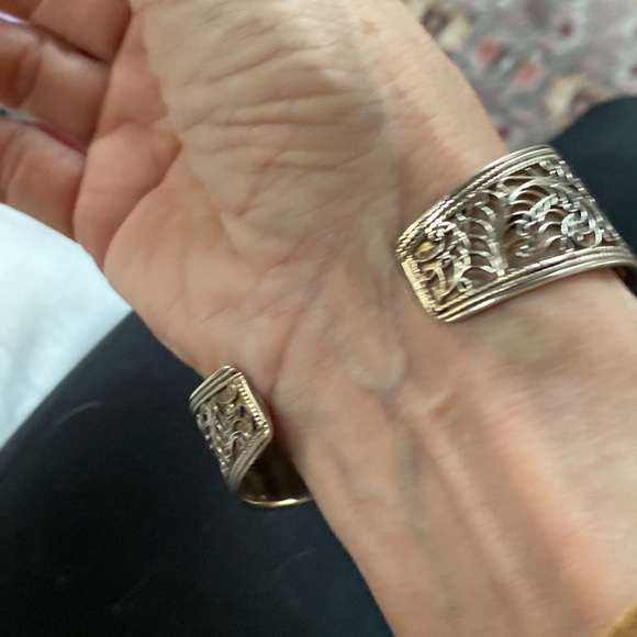 Sterling vintage blue stone cuff - Picture 13 of 15